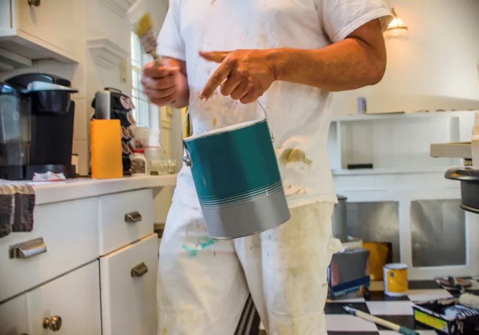 refresh-your-orange-park-home-with-expert-cabinet-repainting-tips featured image